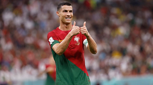 CRISTIANO RONALDO HA 200 MONUMENTI DA GUINESS RECORD PER LA NAZIONALE PAESE